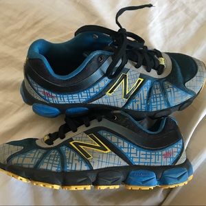 New balance boys Size 2.5